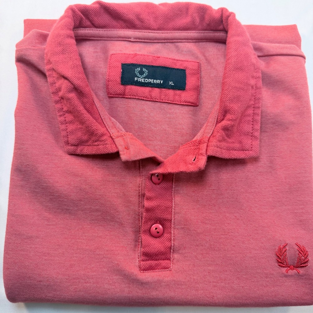 Fred Perry Polo Shirt Mens XL Pink Coral Cotton Short Sleeve Embroidered Logo